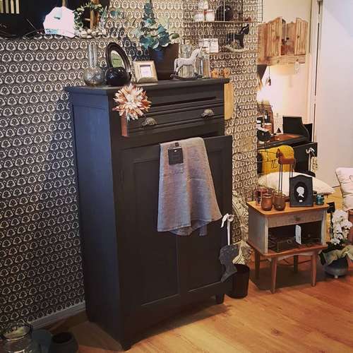 buffet parisien relooke ma parenthese deco saint omer Buffet parisien relooké par ma parenthèse déco saint omer couleur Graphite